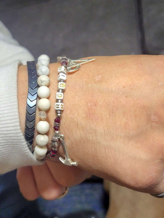 Handmade Jewelry - Unisex White Howlite and Silver Tools Charm Bracelet Set